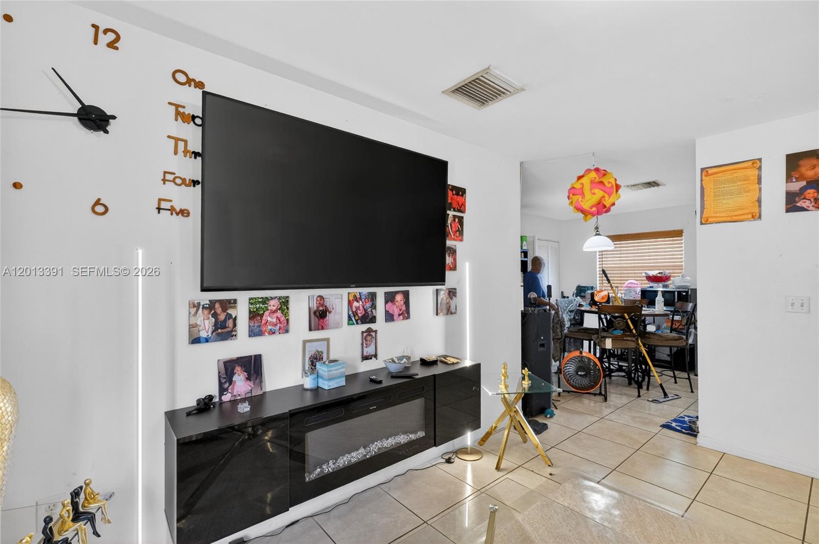 See details / 2210 sq. ft. $ 2026-06-09 0 Photo