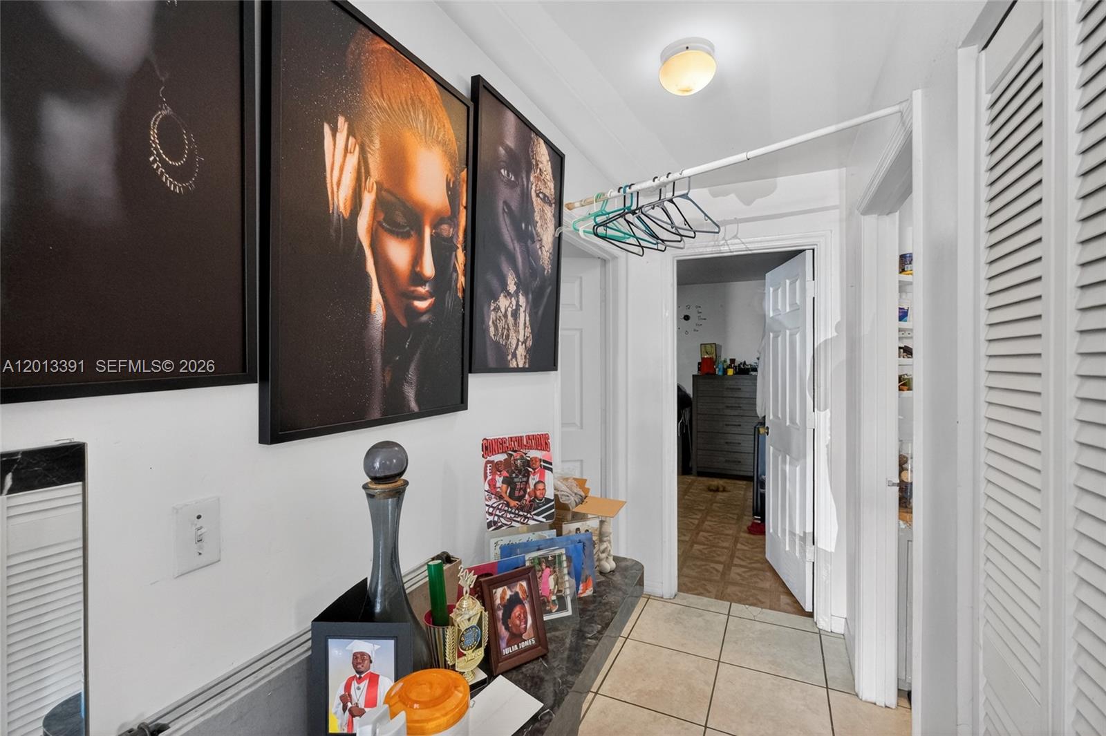 See details / 2210 sq. ft. $ 2026-06-09 0 Photo