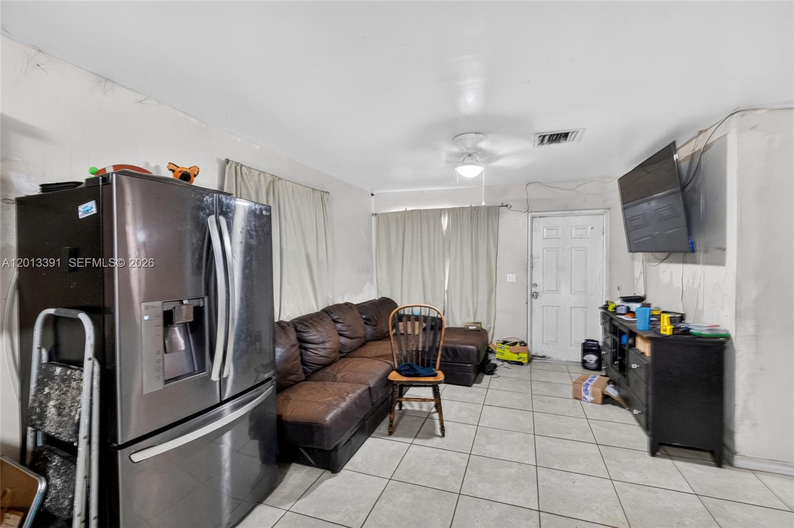 See details / 2210 sq. ft. $ 2026-06-09 0 Photo