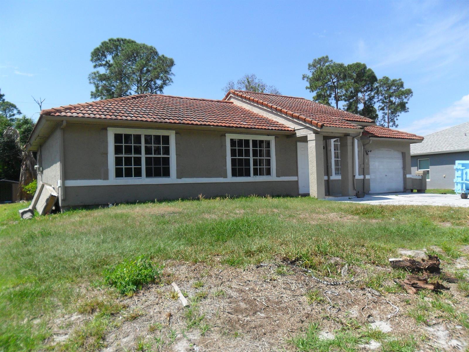 Ver detalles 1826 2 / 2 1040 sq. ft. $ 2026-06-19 0 foto