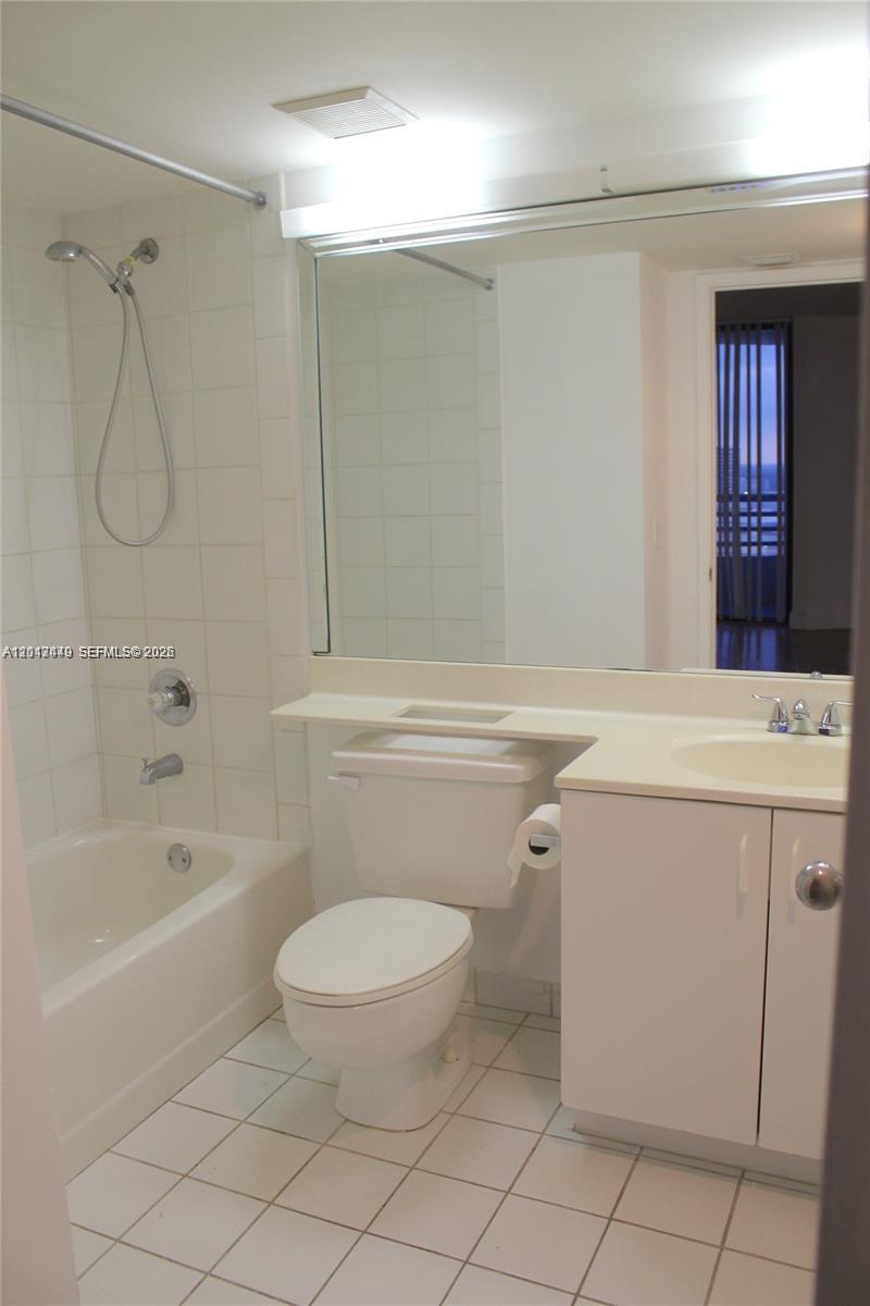 Photo of 3300 191st St  #1903, Aventura, Florida, 33180 - 