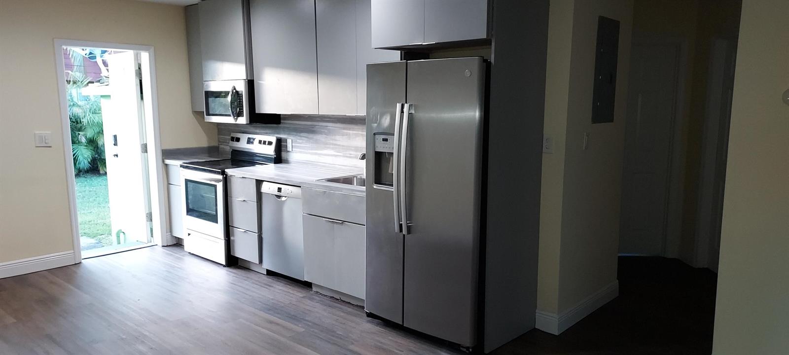   / 0 1765 sq. ft. $ 2026-06-21 0 foto