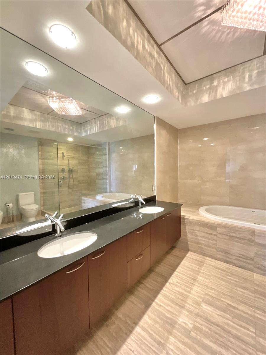 703 2 / 3 1962 sq. ft. $ 2026-05-05 0 Photo
