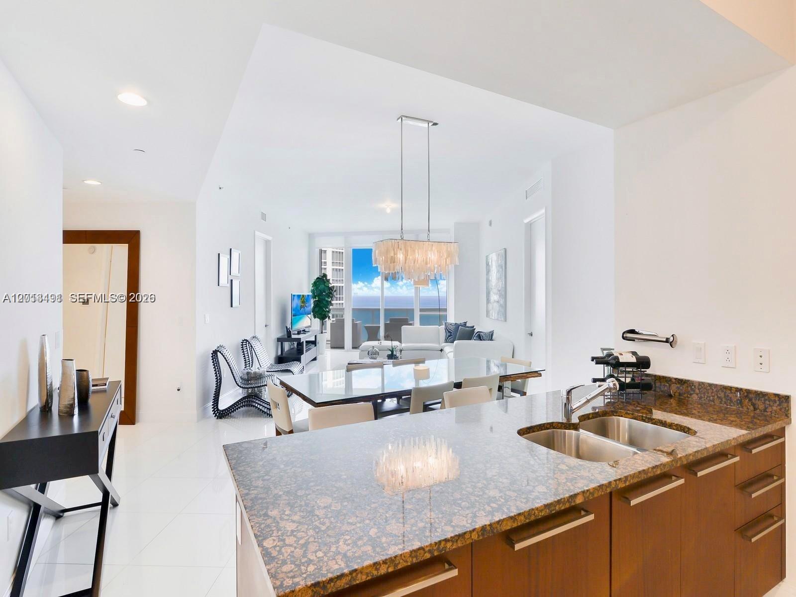2703 2 / 3 1935 sq. ft. $ 2026-05-05 0 Photo