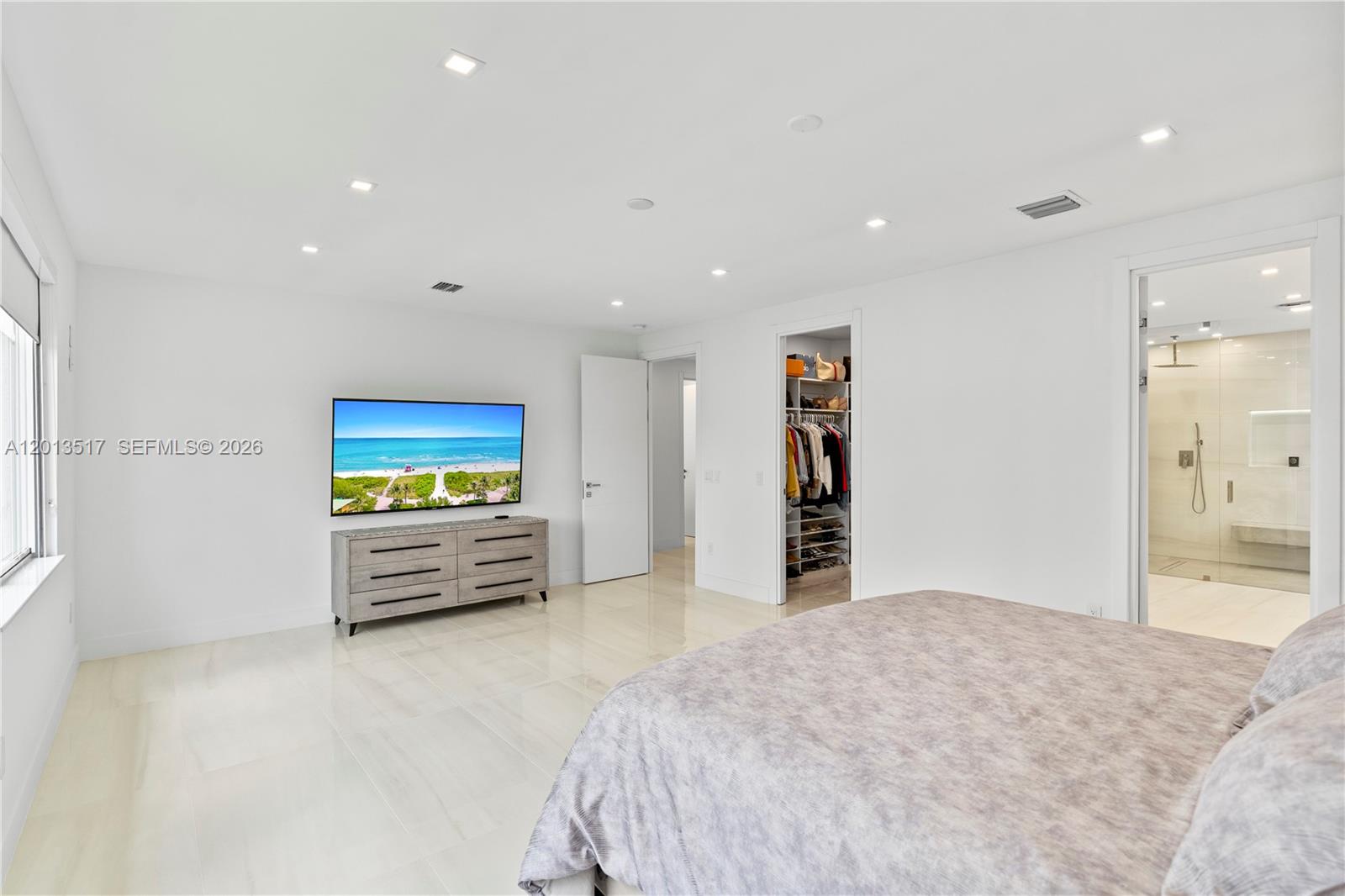 Photo of 3188 211th Ter  (3188), Aventura, Florida, 33180 - 