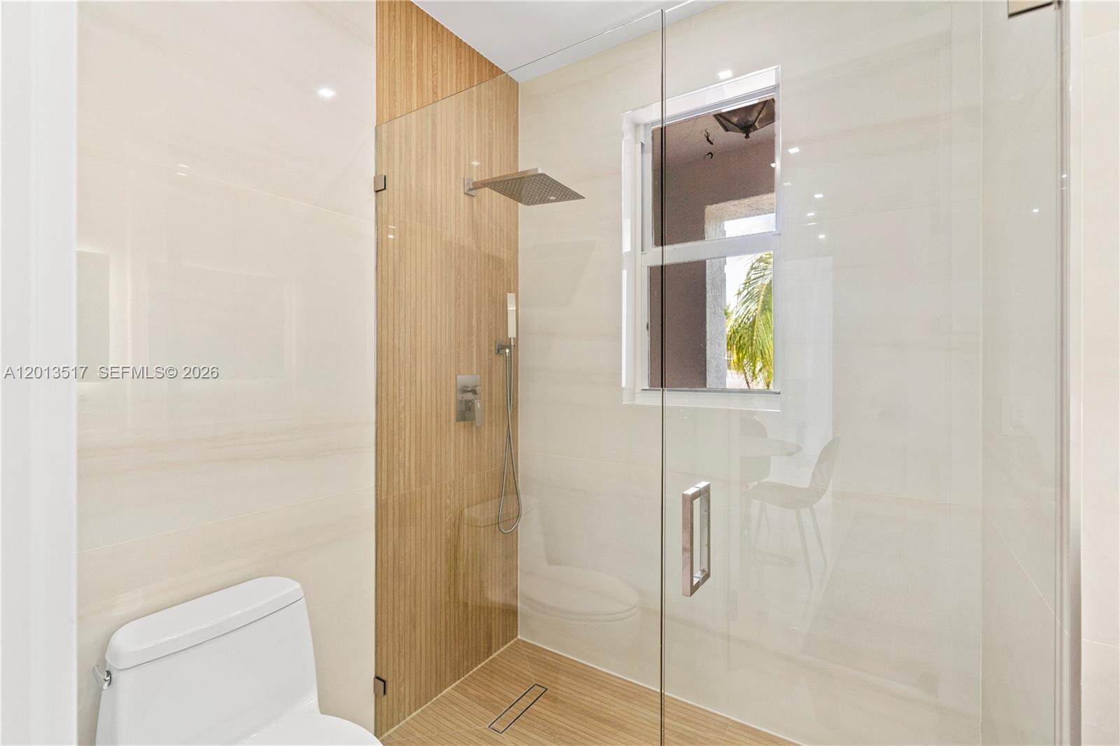 Photo of 3188 211th Ter  (3188), Aventura, Florida, 33180 - Bathroom #3