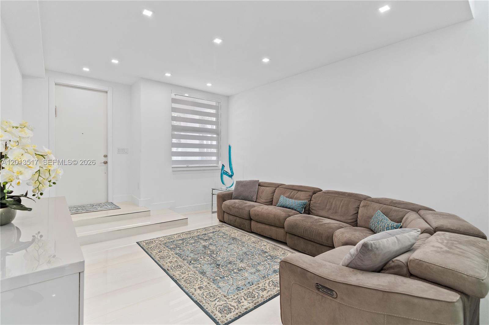 Photo of 3188 211th Ter  (3188), Aventura, Florida, 33180 - 