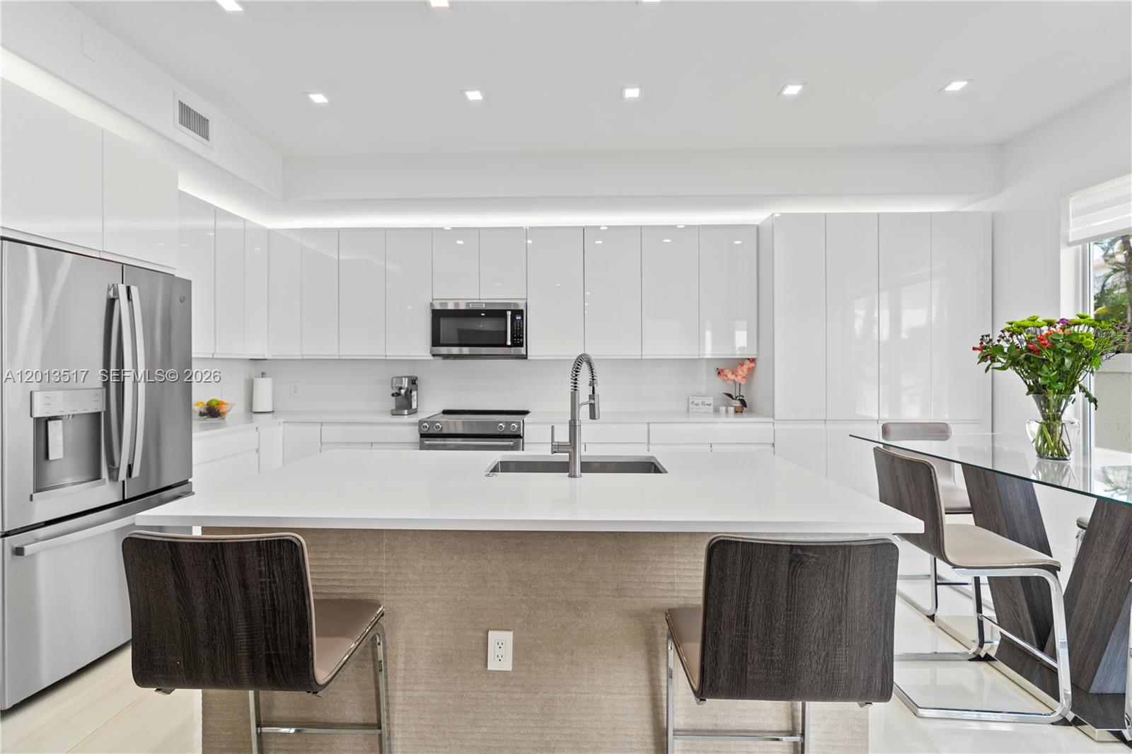Photo of 3188 211th Ter  (3188), Aventura, Florida, 33180 - 