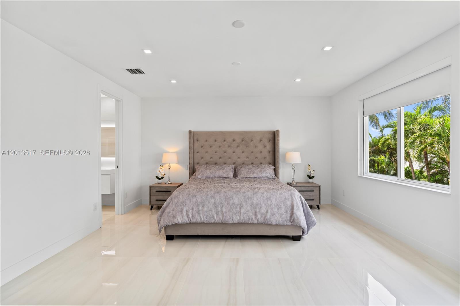 Photo of 3188 211th Ter  (3188), Aventura, Florida, 33180 - 