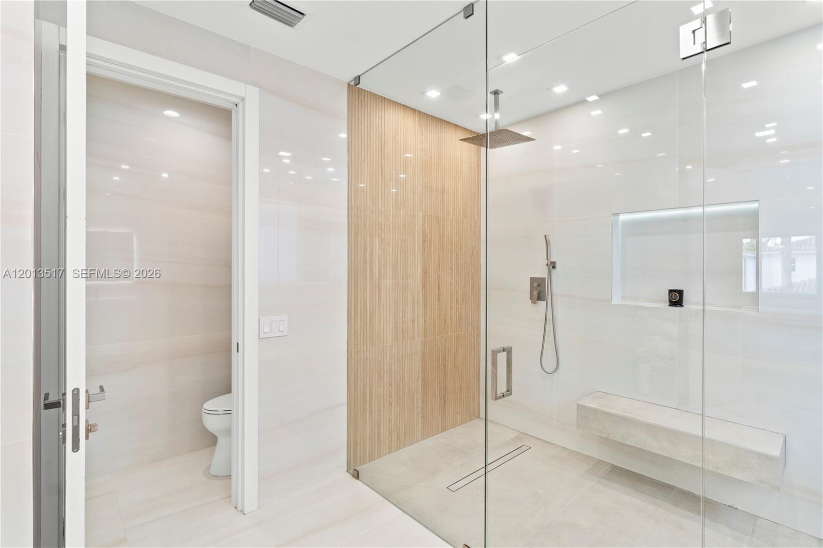 Photo of 3188 211th Ter  (3188), Aventura, Florida, 33180 - 
