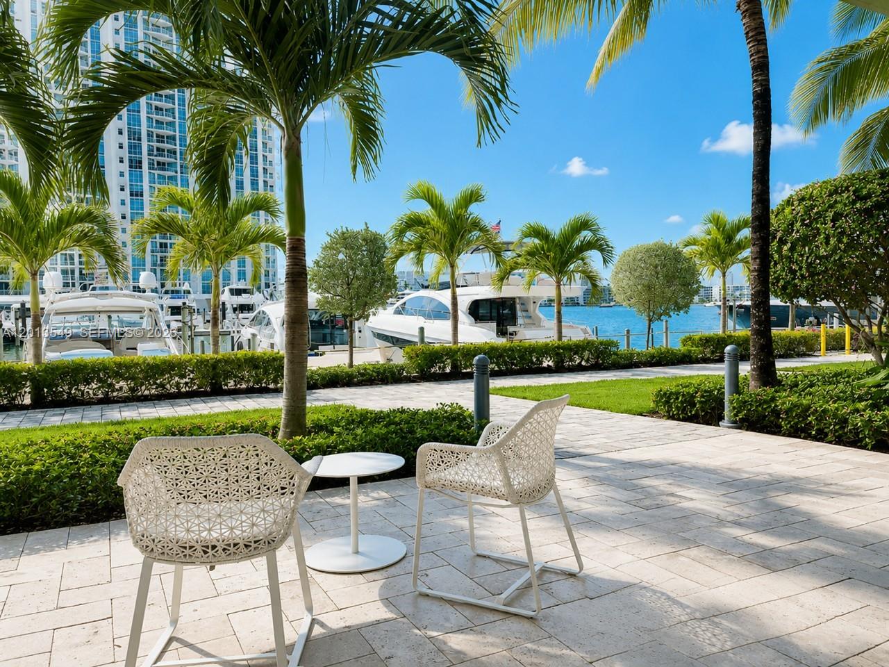 Photo of 17111 Biscayne Blvd  #1610, North Miami Beach, Florida, 33160 - 