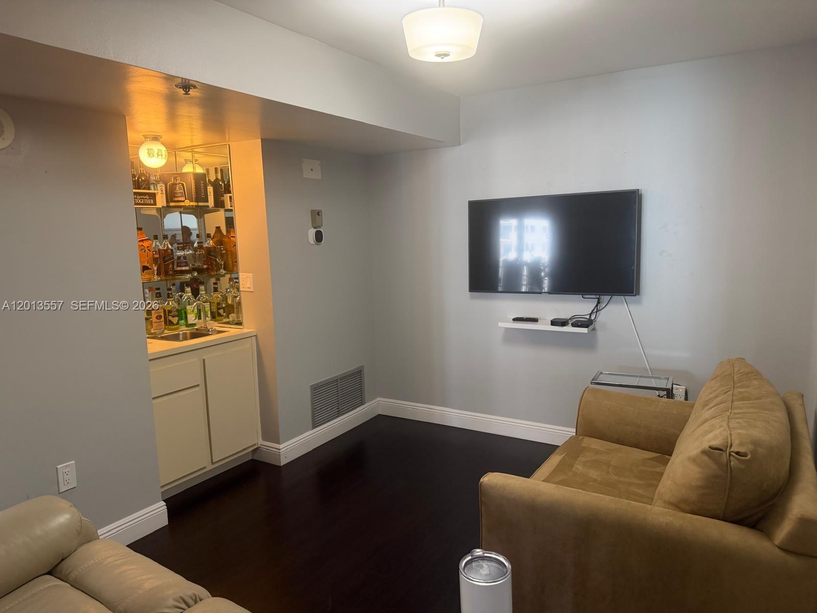 Photo of 1201 Ocean Dr  #1609S, Hollywood, Florida, 33019 - 