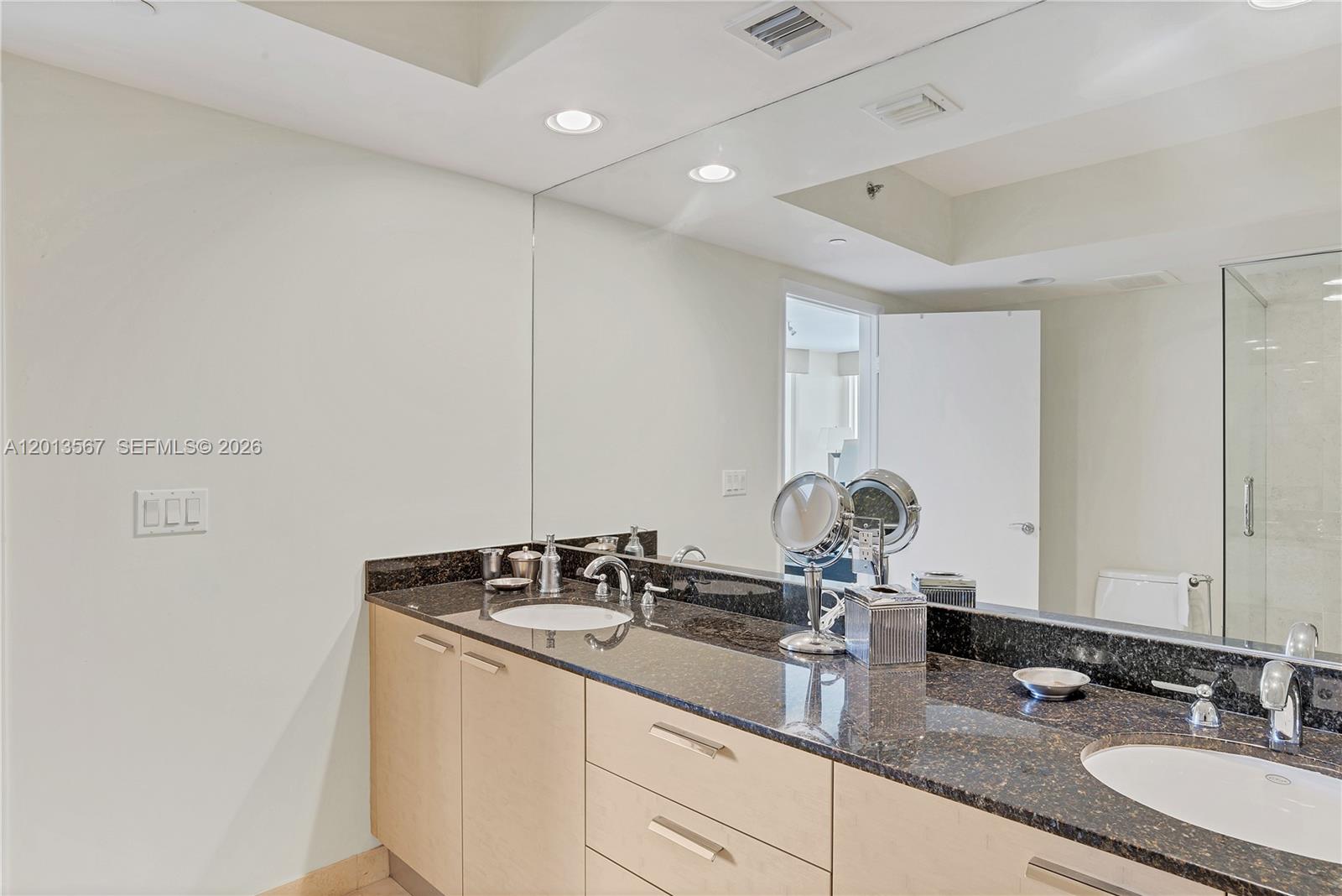 1410 2 / 2 1782 sq. ft. $ 2026-05-05 0 Photo