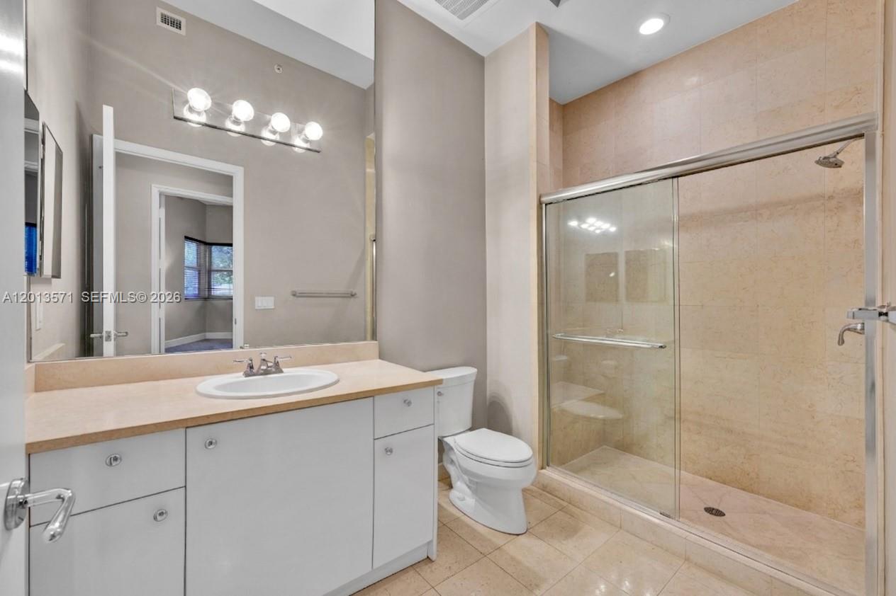 Photo of 19900 Country Club Dr #116, Aventura, Florida, 33180 -
