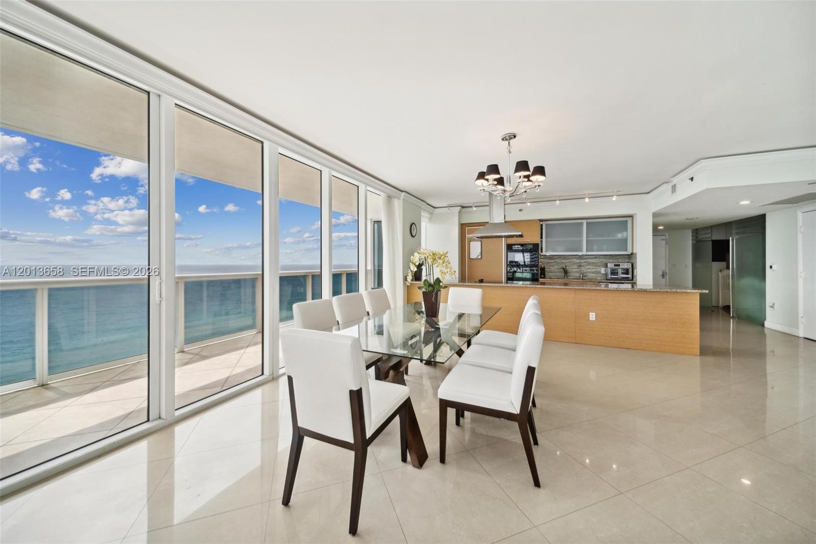 1701 3 / 3 2065 sq. ft. $ 2026-05-05 0 Photo