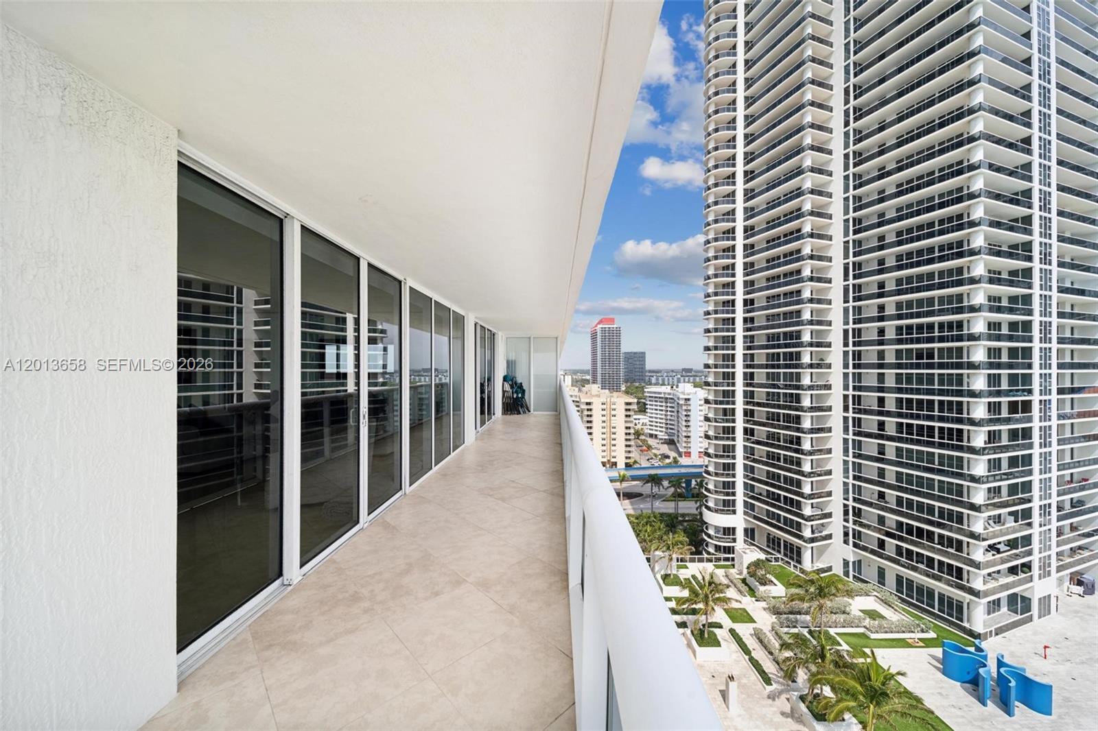 1701 3 / 3 2065 sq. ft. $ 2026-05-05 0 Photo