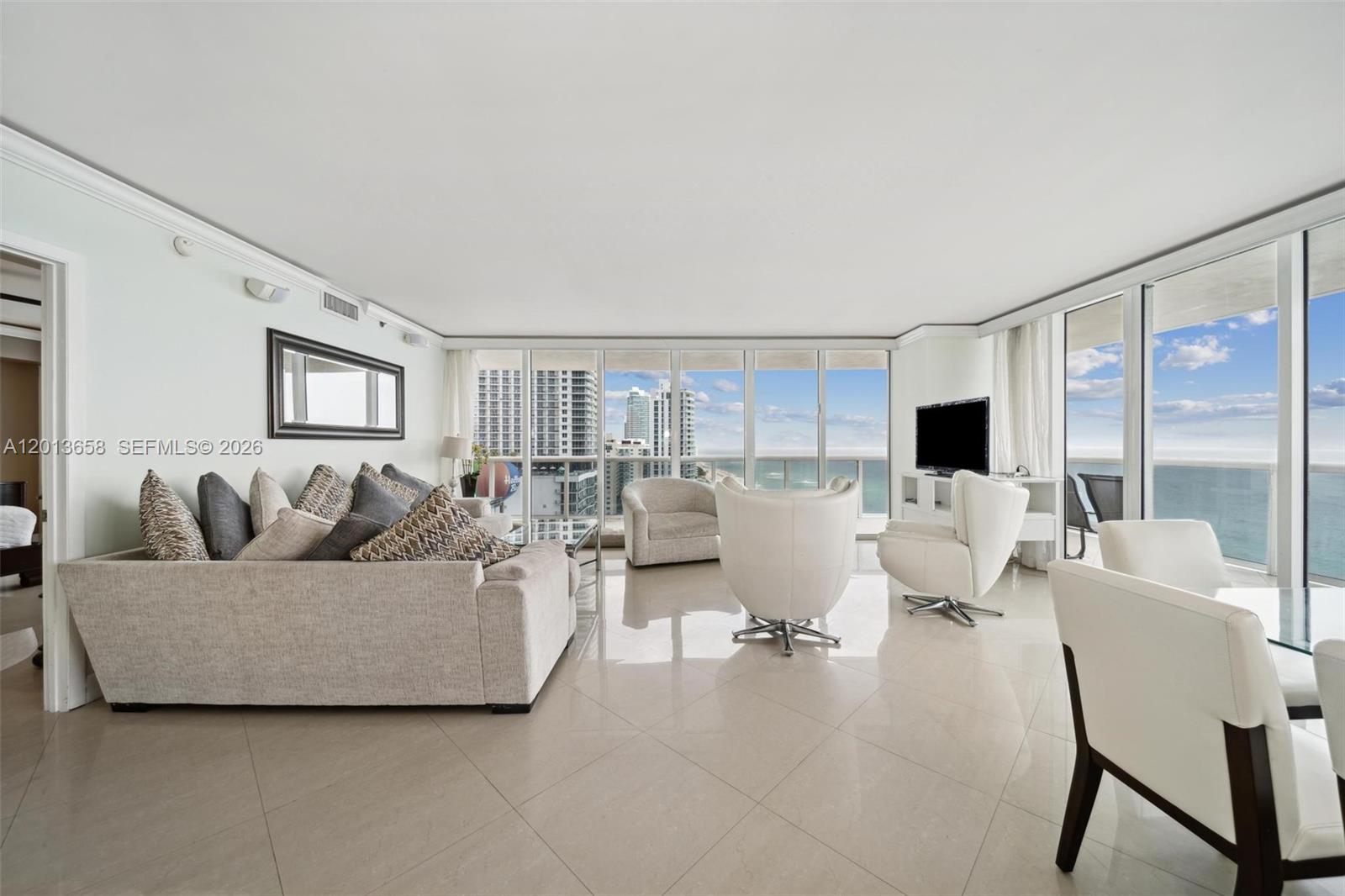 1701 3 / 3 2065 sq. ft. $ 2026-05-05 0 Photo