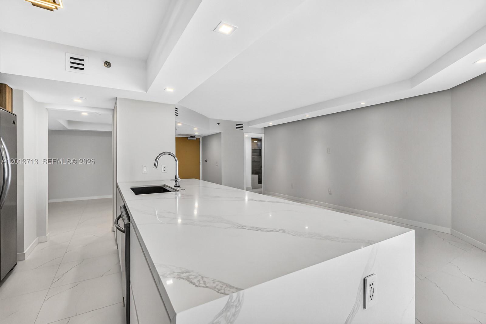 Photo of 16445 Collins Ave  #922, Sunny Isles Beach, Florida, 33160 - 