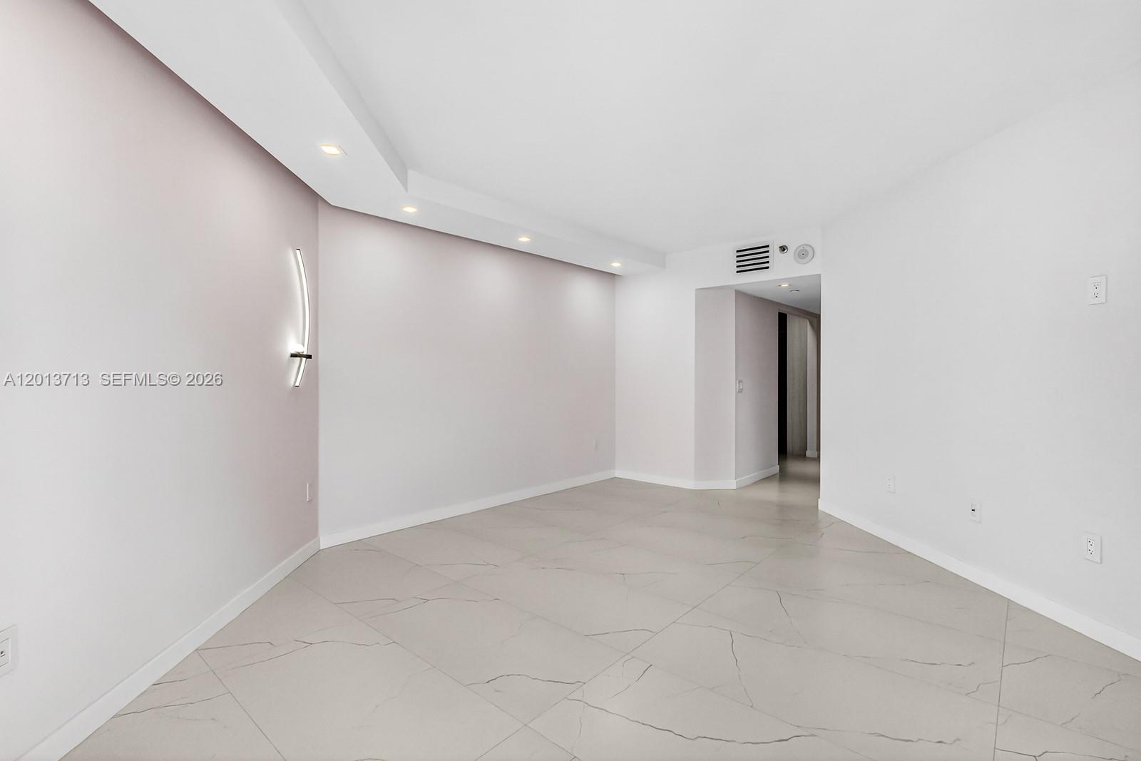 Photo of 16445 Collins Ave  #922, Sunny Isles Beach, Florida, 33160 - 