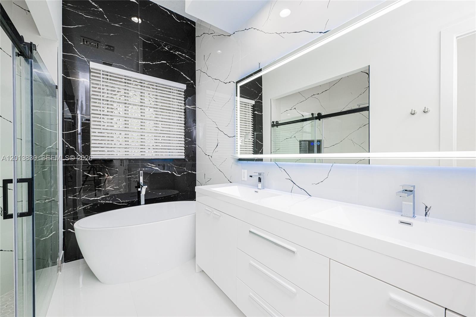 Photo of 1455 Breakwater Ter  (1455), Hollywood, Florida, 33019 - 