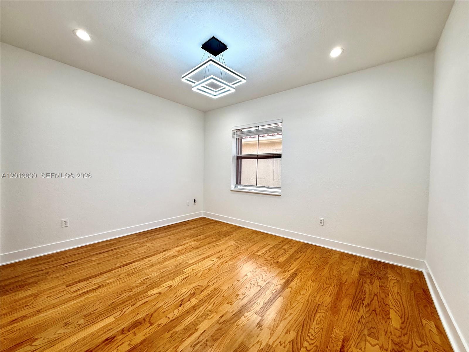 Photo of 1455 Breakwater Ter  (1455), Hollywood, Florida, 33019 - 