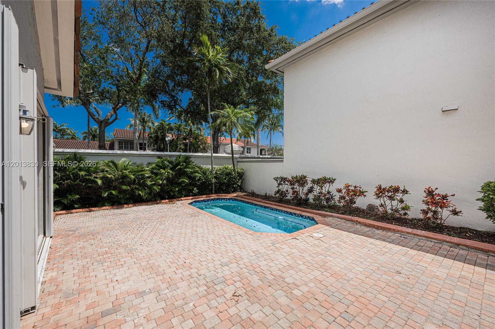 Photo of 1455 Breakwater Ter  (1455), Hollywood, Florida, 33019 - 