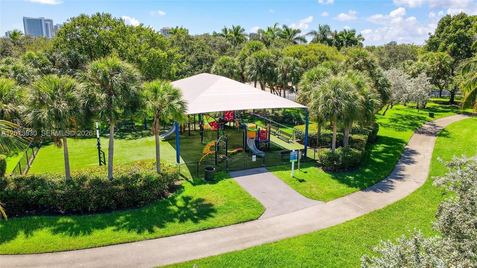 Photo of 1455 Breakwater Ter  (1455), Hollywood, Florida, 33019 - 