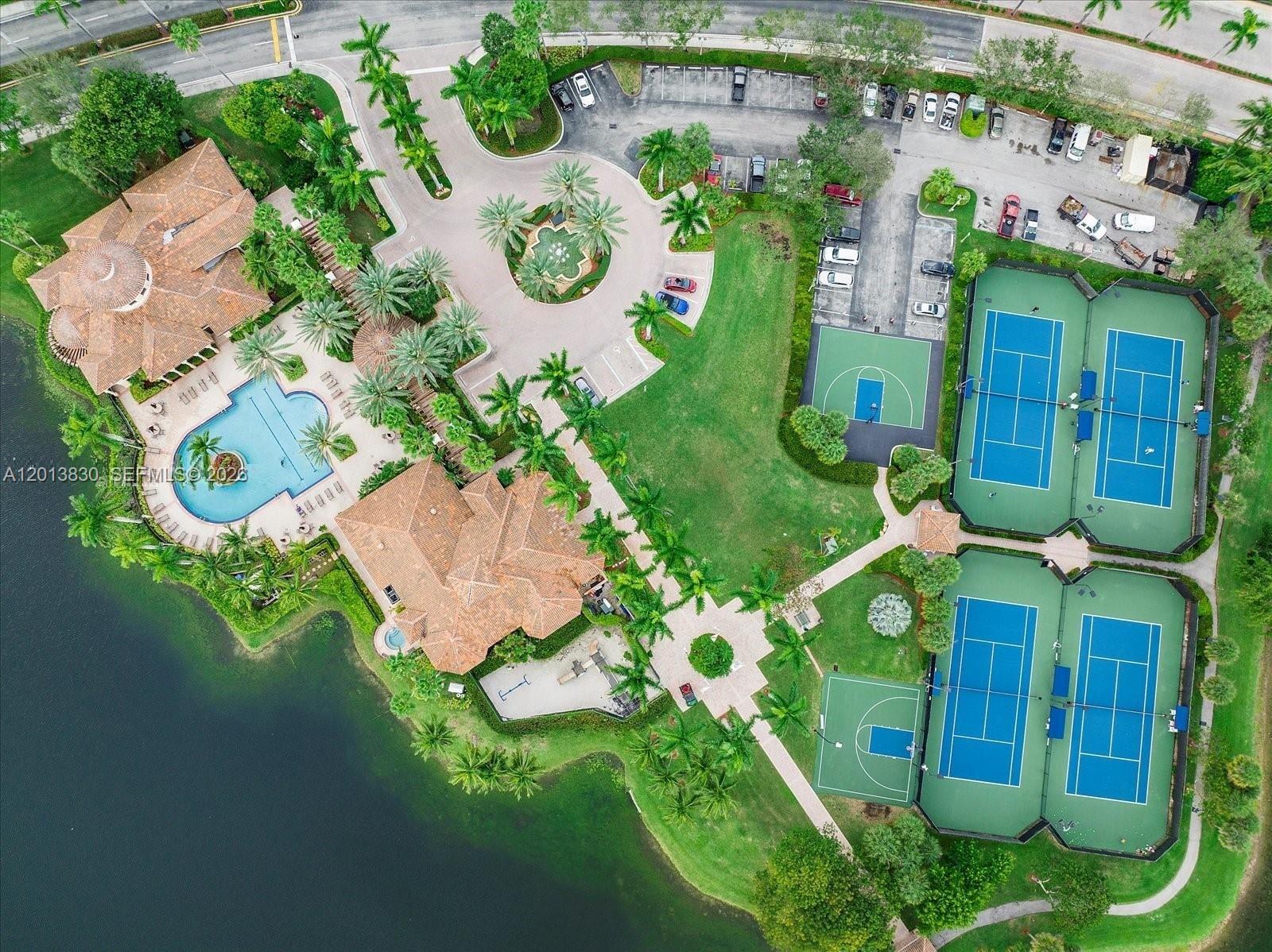 Photo of 1455 Breakwater Ter  (1455), Hollywood, Florida, 33019 - 