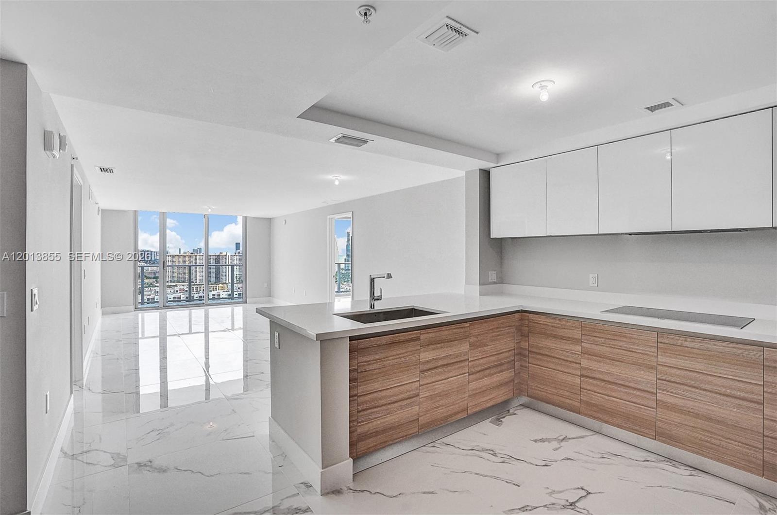 See details 5-2205 2 / 3 1541 sq. ft. $ 2026-05-06 0 Photo
