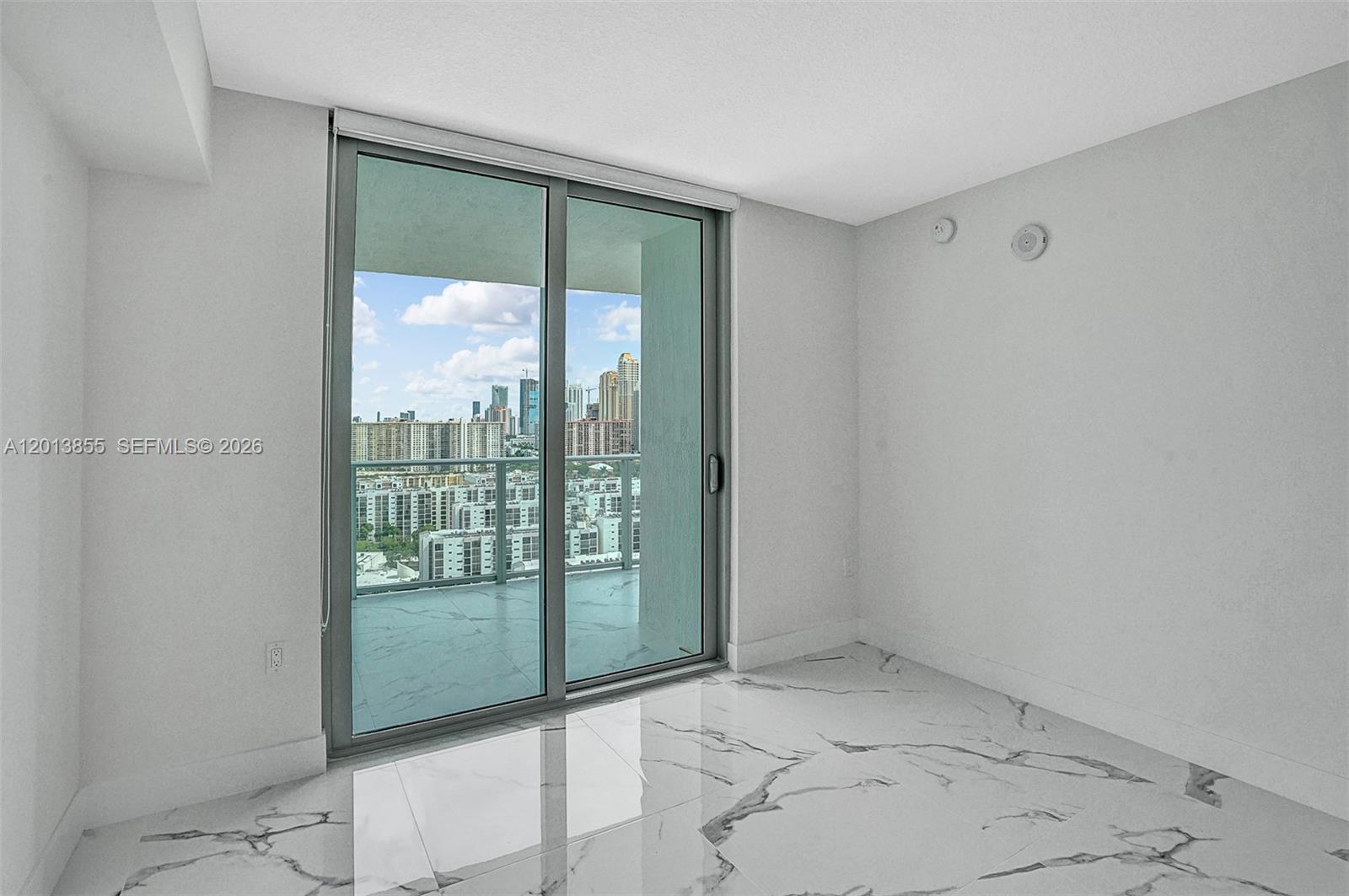 See details 5-2205 2 / 3 1541 sq. ft. $ 2026-05-06 0 Photo