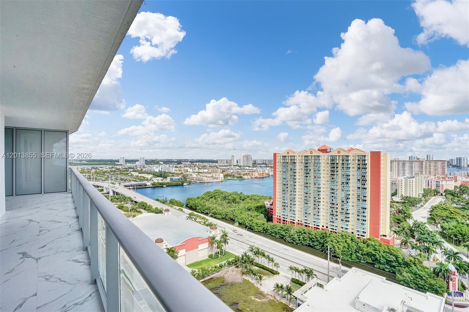 See details 5-2205 2 / 3 1541 sq. ft. $ 2026-05-06 0 Photo