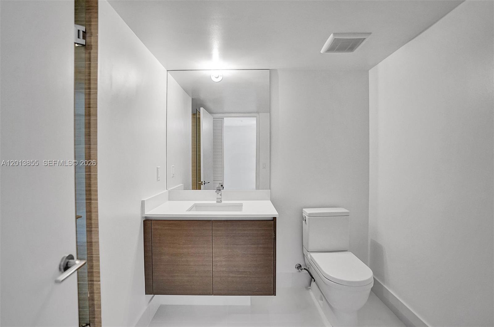 See details 5-2205 2 / 3 1541 sq. ft. $ 2026-05-06 0 Photo