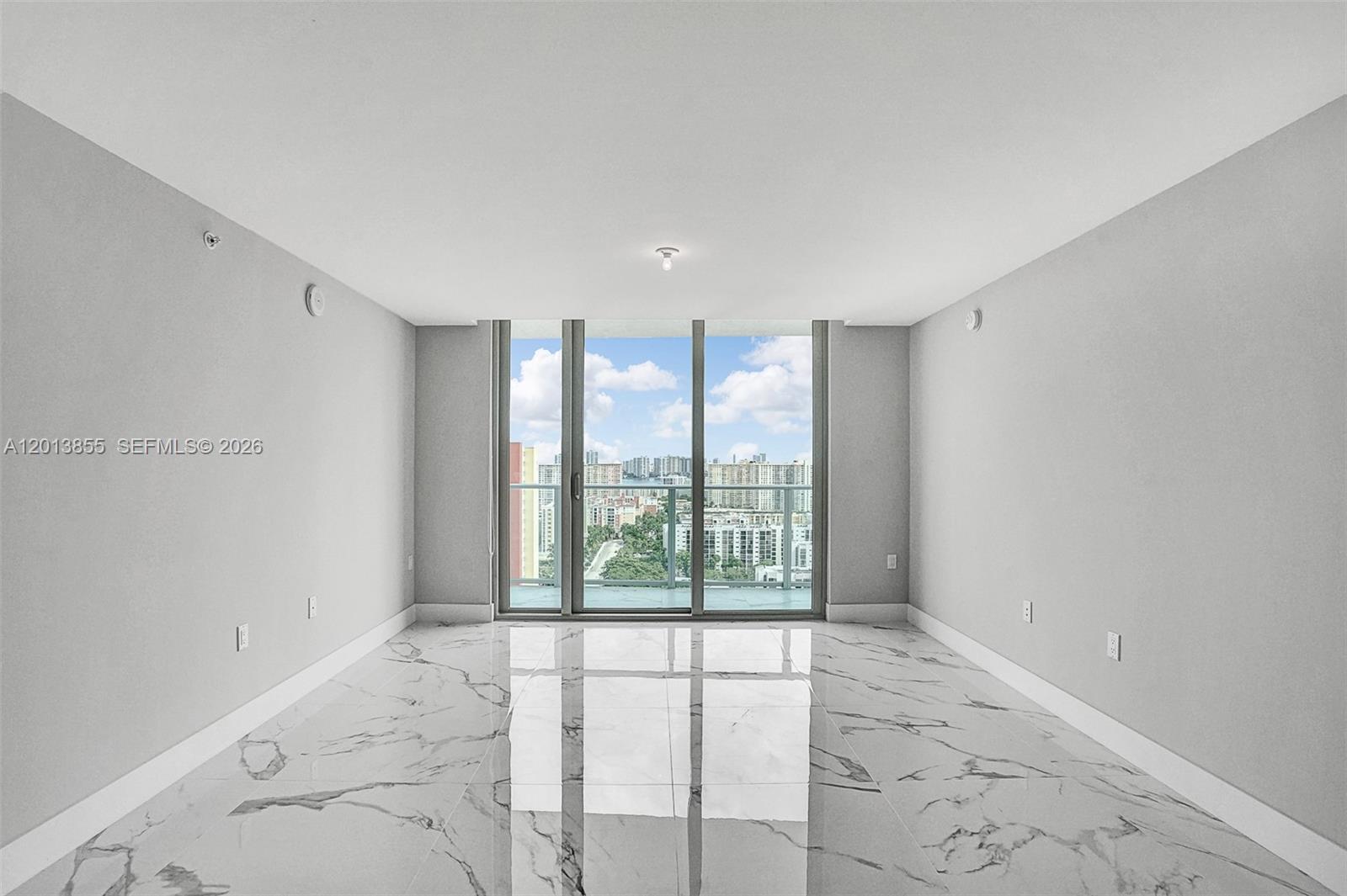 See details 5-2205 2 / 3 1541 sq. ft. $ 2026-05-06 0 Photo