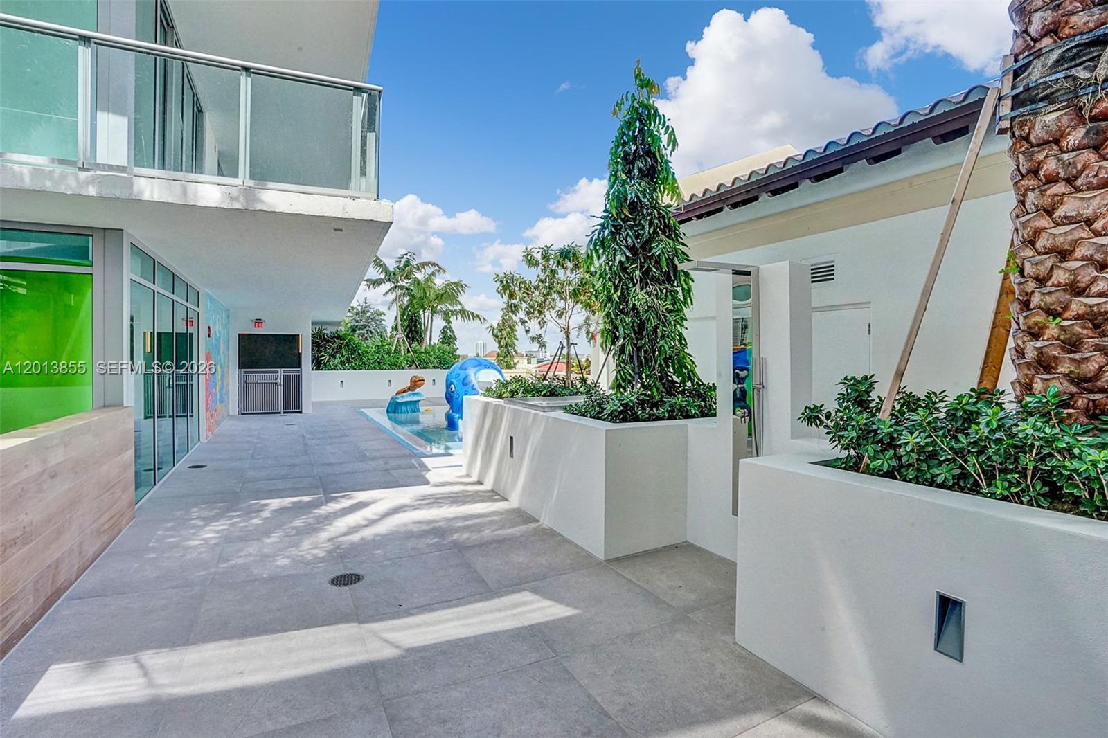 See details 5-2205 2 / 3 1541 sq. ft. $ 2026-05-06 0 Photo
