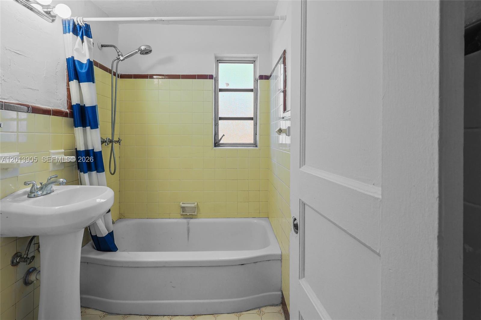 See details / 1488 sq. ft. $ 2026-05-06 0 Photo