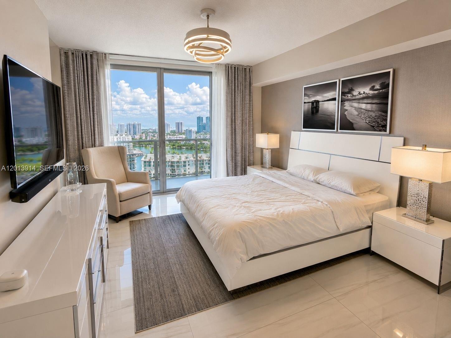 See details 4-2407 3 / 4 1892 sq. ft. $ 2026-05-06 0 Photo
