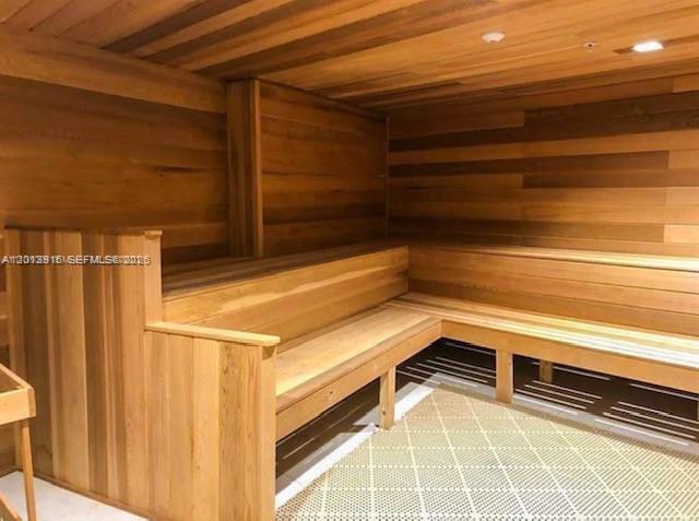 Photo of 2500 Parkview Dr #2114, Hallandale Beach, Florida, 33009 -