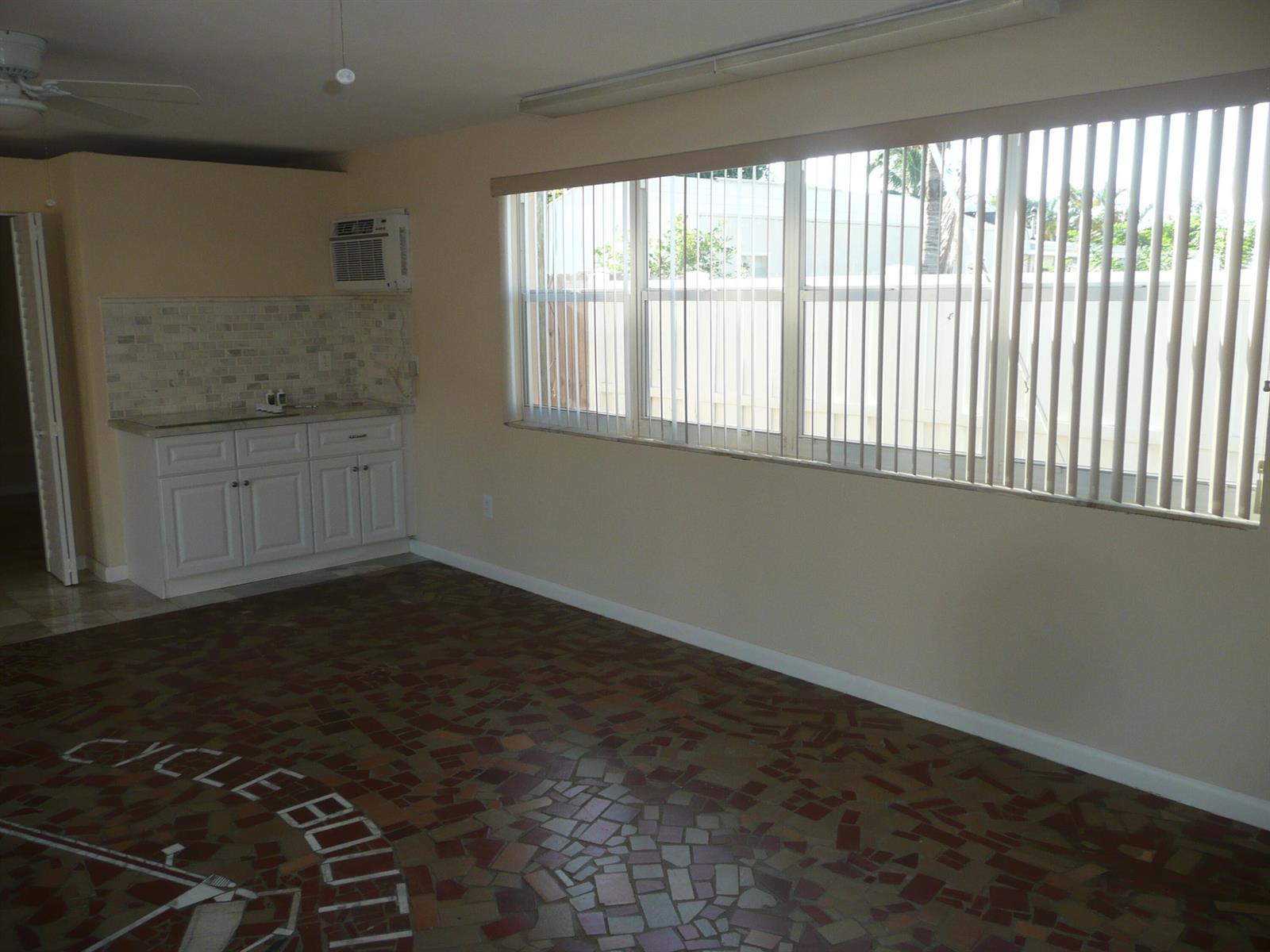   / 0  sq. ft. $ 2026-06-12 0 Photo
