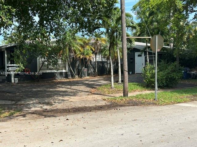 See details / 1881 sq. ft. $ 2026-06-09 0 Photo