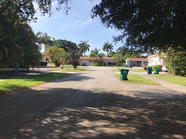 See details / 1881 sq. ft. $ 2026-06-09 0 Photo