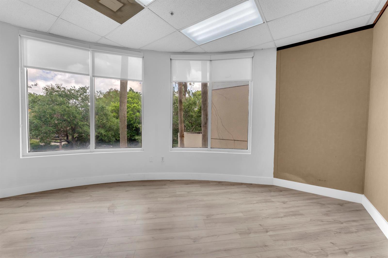 Ver detalles 201 / 0 sq. ft. $ 2026-05-22 0 foto