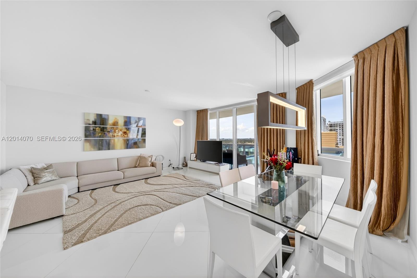 Photo of 2711 Ocean Dr  #1901, Hollywood, Florida, 33019 - 