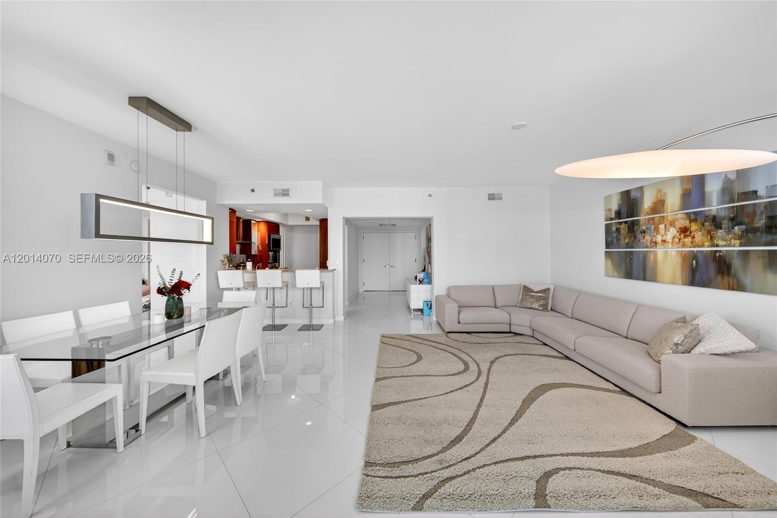 Photo of 2711 Ocean Dr  #1901, Hollywood, Florida, 33019 - 