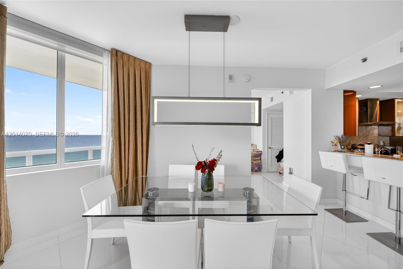 Photo of 2711 Ocean Dr  #1901, Hollywood, Florida, 33019 - 