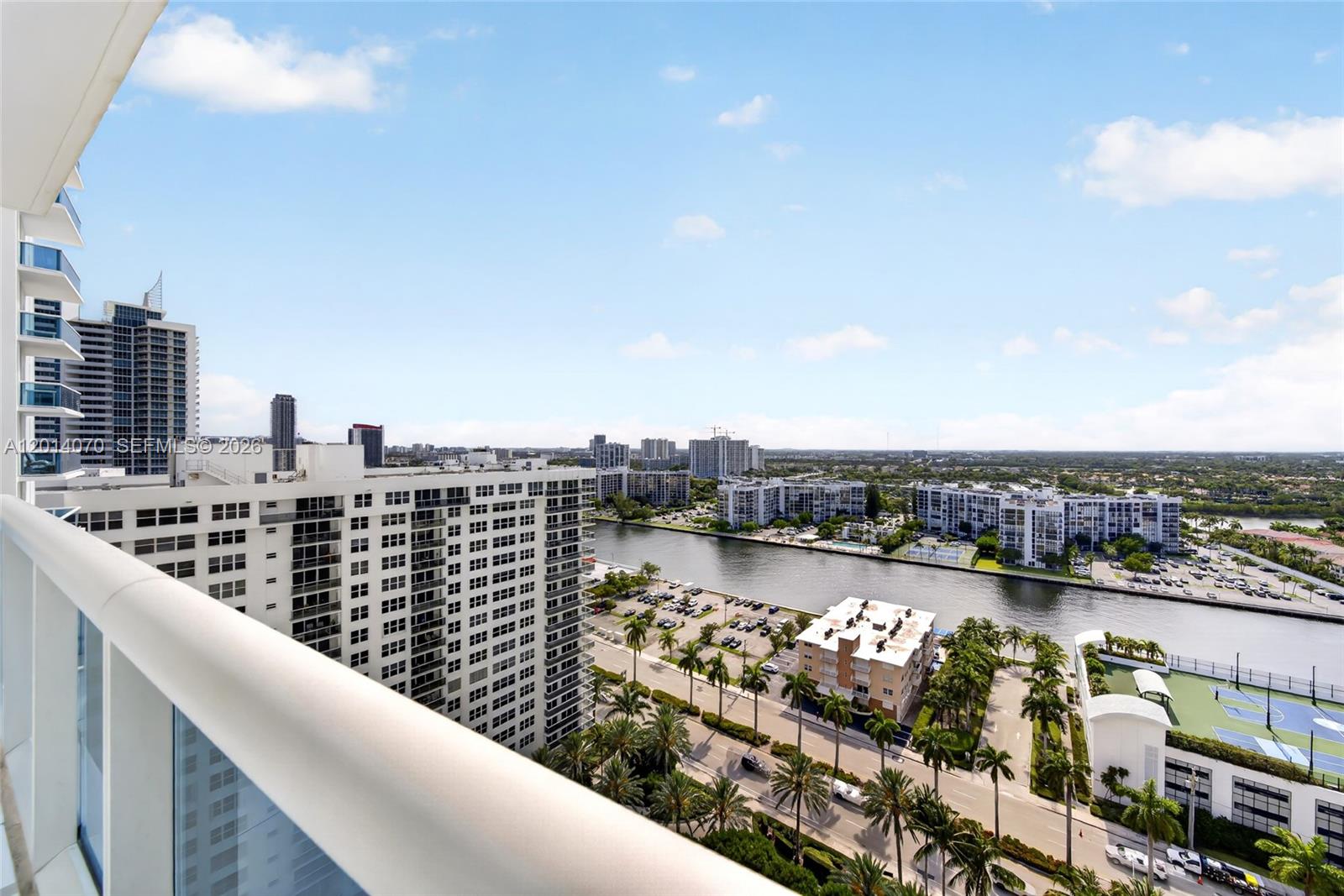 Photo of 2711 Ocean Dr  #1901, Hollywood, Florida, 33019 - 