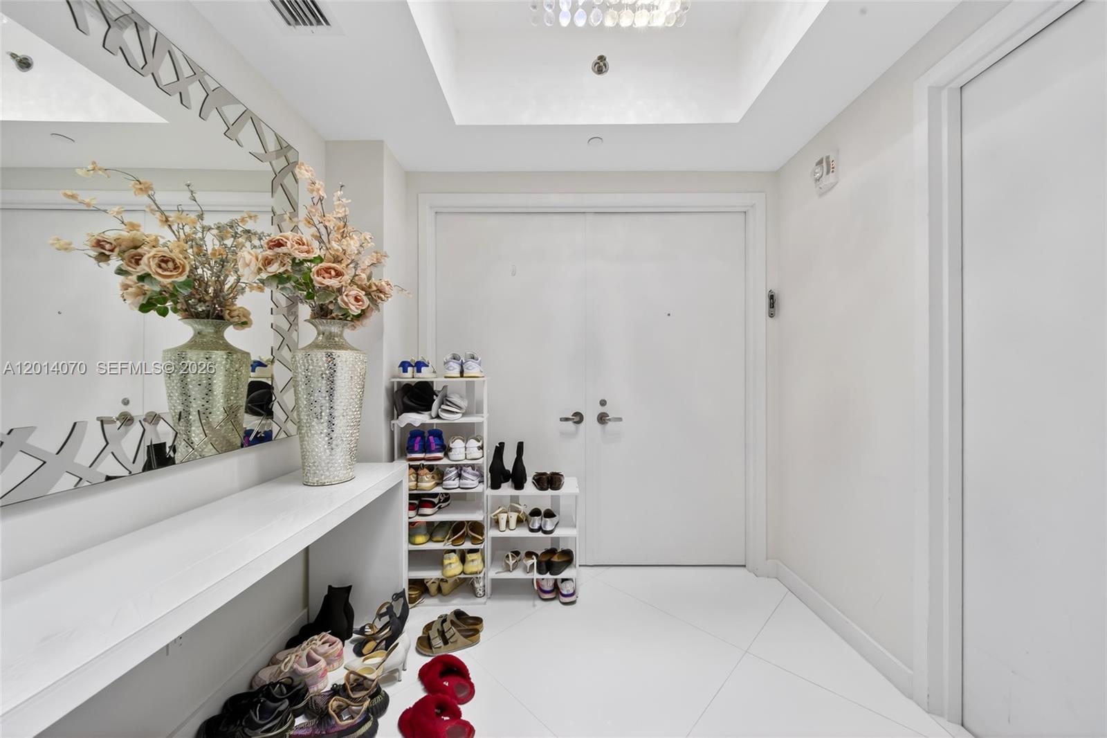 Photo of 2711 Ocean Dr  #1901, Hollywood, Florida, 33019 - 