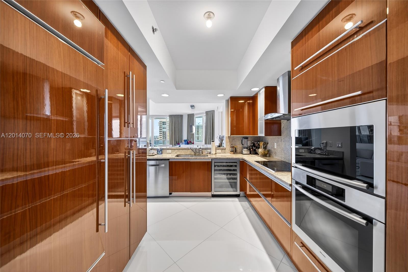 Photo of 2711 Ocean Dr  #1901, Hollywood, Florida, 33019 - 