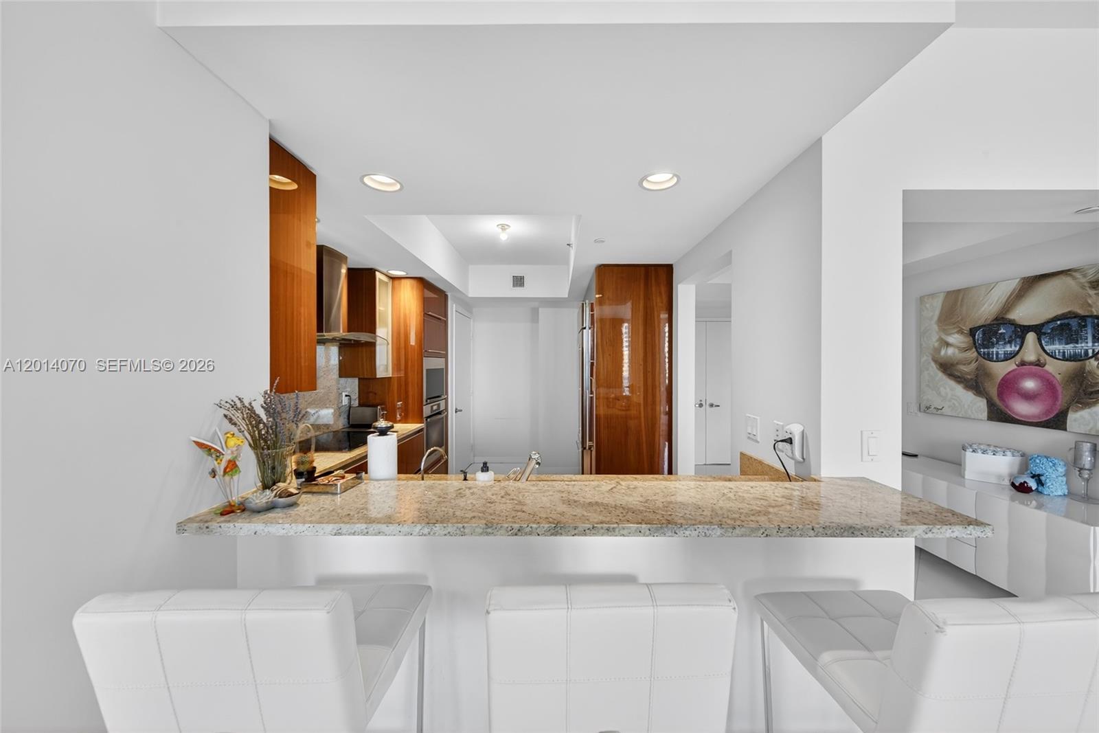 Photo of 2711 Ocean Dr  #1901, Hollywood, Florida, 33019 - 