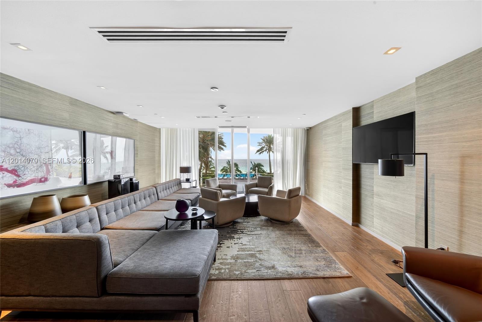 Photo of 2711 Ocean Dr  #1901, Hollywood, Florida, 33019 - 