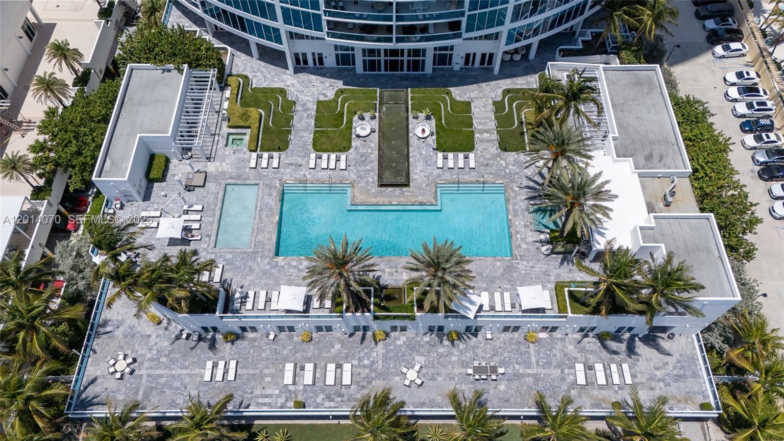 Photo of 2711 Ocean Dr  #1901, Hollywood, Florida, 33019 - 